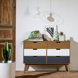 Chambre à coucher, commode et table basse | Cuzco