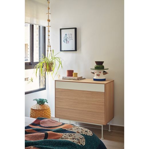Oak and cream wooden chest of drawers, 90 x 86 x 45 cm | Yoko