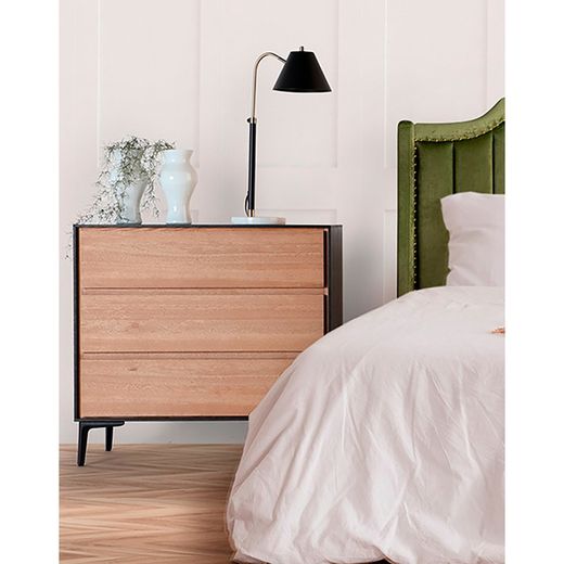 Commode en noir et bois naturel, 85 x 39 x 81 cm | brusa