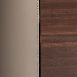 Cómoda de madera y piel sintética en marrón y beige, 140 x 45 x 75 cm | Kandern