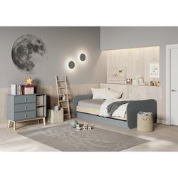 Pine chest of drawers in green and natural, 90 x 40 x 81 cm | Esteban