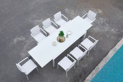 Dining set with extendable garden table in white aluminum | Orick
