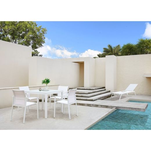 Garden dining set in white aluminum | Adin + Orick