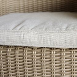 Wood and Resin Garden Set 1 Table + 8 Armchairs with Cushions