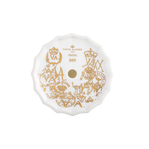 White and gold porcelain salt and pepper shaker set, 8.5 x 8.5 x 14.9 cm | 200 Years