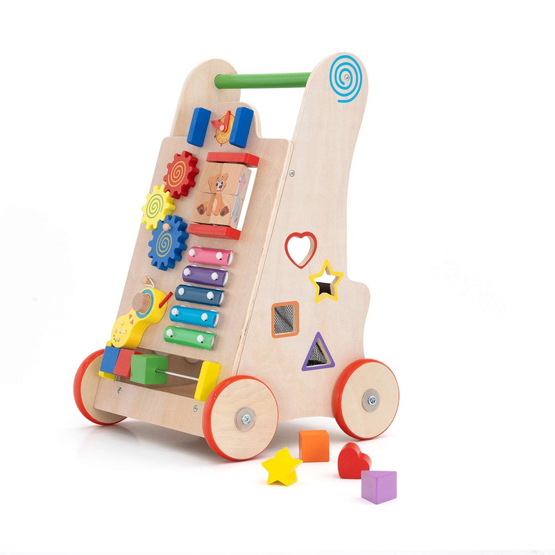 Andador Montessori con piezas y puzzles en madera