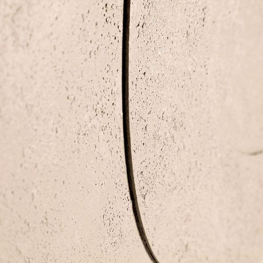 Abstract painting on canvas and off-white wood, 80 x 5 x 100 cm | Martine