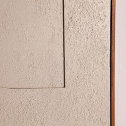 Αφηρημένος πίνακας από καμβά και υπόλευκο ξύλο, 80 x 5 x 100 cm | Μαρτίνα