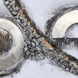 Tableau décoratif 3D Courbes à l'huile Gris/Argent, 120x3,5x60 cm | Résumé