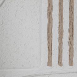 Parker målning i pappersmaché och paulownia trä i vitt/naturligt, 65 x 2 x 95 cm