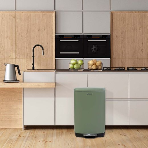 Metal recycling bin in green, 42.5 x 34 x 63 cm | Planet