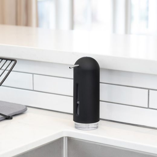 ABS dispenser i svart, 7 x 10 x 20 cm | Pingvin