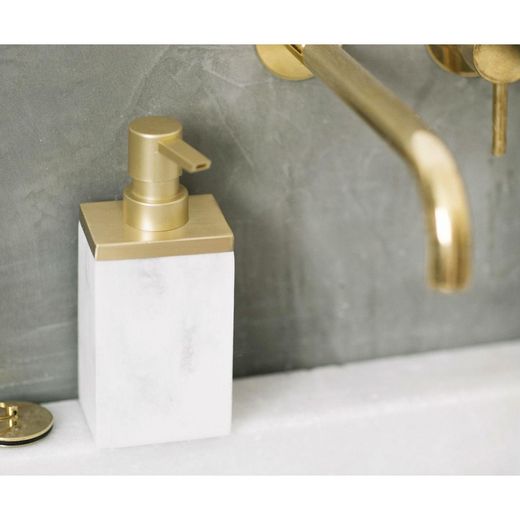 Wit en goud marmeren badkamer set