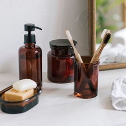 2-piece amber glass bathroom set
