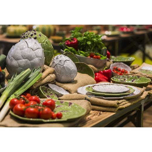 Tall earthenware salad bowl in green, 32.6 x 27.7 x 10.1 cm | Artichoke