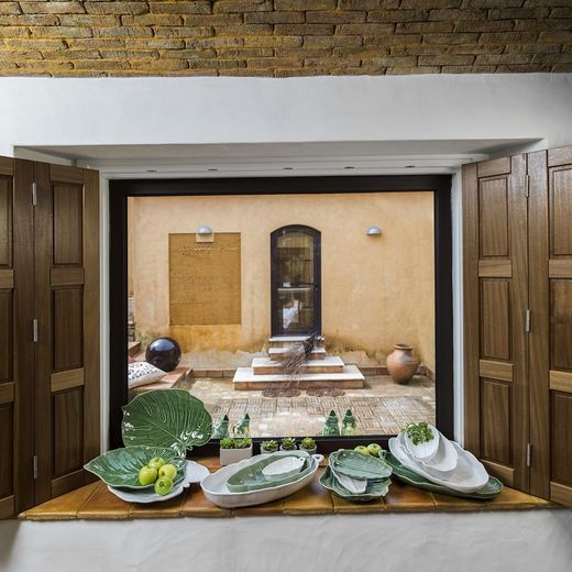 Green earthenware salad bowl M, 39.5 x 20 x 7.5 cm | banana leaves