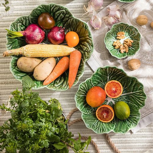 Green earthenware salad bowl S, Ø 29 x 8 cm | Cabbage