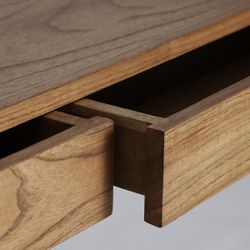 Escritorio de madera de mindi en marrón, 120 x 60 x 84 cm | Lecce