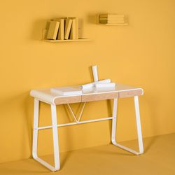 Bureau en bois et structure en métal blanc, 110 x 55 x 76 cm
