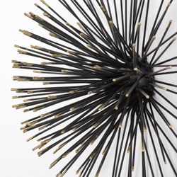 Zwart en goud metalen sculptuur, 29x15x29 cm