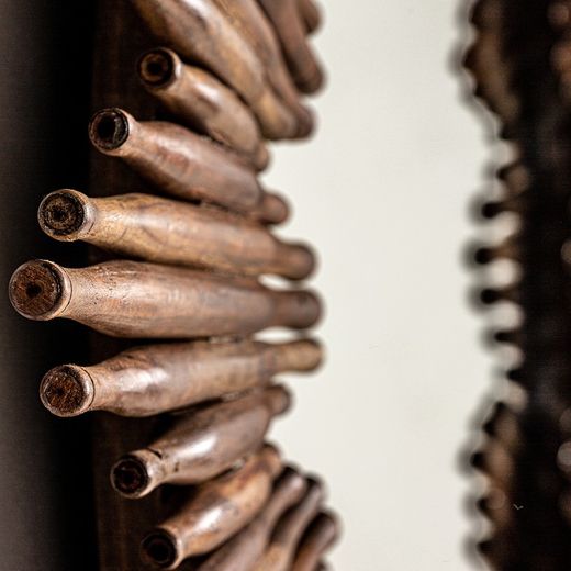 Rieden Spiegel aus recyceltem Mangoholz in Natur, 120 x 5 x 120 cm