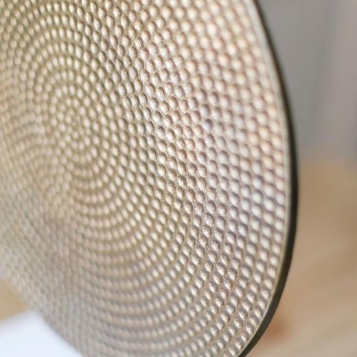 Gold/white aluminum decorative figure, 28 x 10 x 38 cm | Calypso