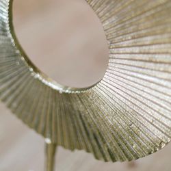 Gold/white aluminum decorative figure, 37 x 10 x 56 cm | olympia