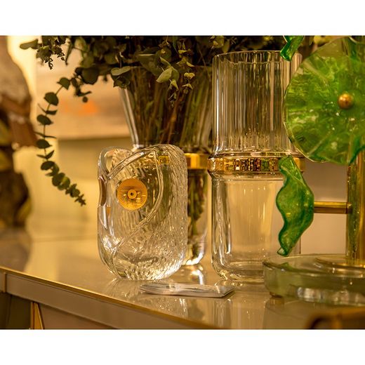 Vase aus transparentem und vergoldetem Glas und Gold, Ø 10,7 x 16 cm | oder Mocho