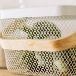 Bol à fruits avec manche en métal/bois blanc, 25x25x17cm