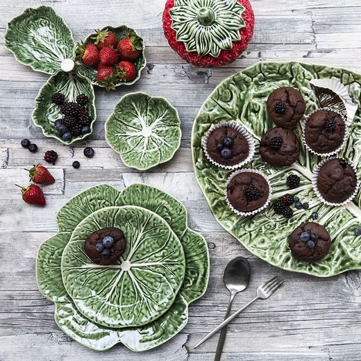 Talerz fajansowy w kolorze zielonym, 37 x 33 x 6 cm | Kapusta