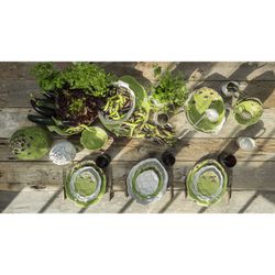 Faience schaal in groen, 41 x 34,5 x 3,2 cm | Artisjok