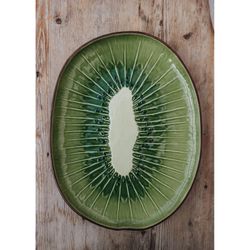 Kiwi bowl made of green and brown stoneware, 40.2 x 31.1 x 3.5 cm | Tropical Fruits
