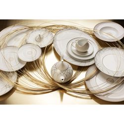 Large Oval Porcelain Platter in White and Gold, 41.6 x 32.3 x 2.9 cm | Terrace