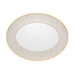 Small oval porcelain platter in white, beige and gold, 34.7 x 26.5 x 2.8 cm | Terrace