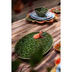 Large oval earthenware serving dish in green, 40 x 25.4 x 7.5 cm | Gudrum