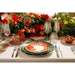 Small porcelain platter in antique red and white, 27.2 x 17.6 x 5.2 cm | The Meaning