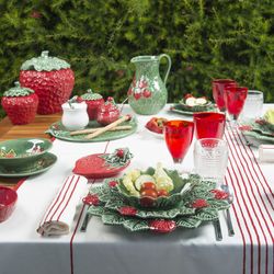 Earthenware jug in green and red, 18.5 x 15 x 22 cm | Strawberries