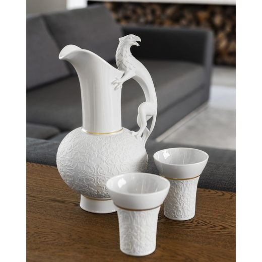 Pichet en porcelaine blanche, 19,2 x 16,3 x 31,3 cm | Gryphus