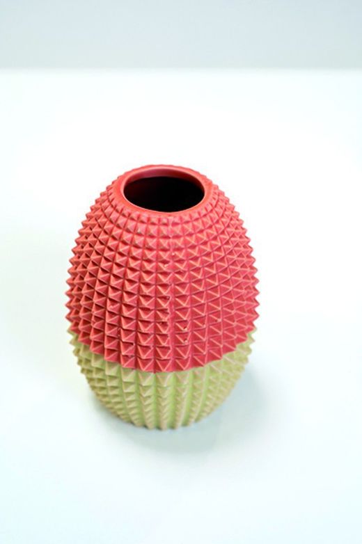 Vase en céramique bicolore 9,5x9,5x12,5 cm.