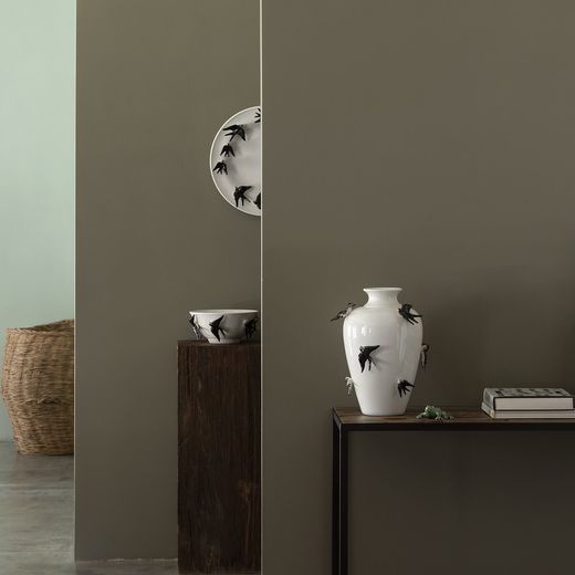 Black and white earthenware vase, Ø 33 x 41 cm | Spring