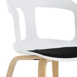 JORITZ-Chair made of natural ash wood and white polycarbonate. Includes black cushion, 46 x 53 x 81 cm