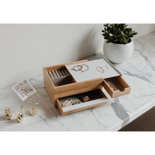 Smyckeskrin L av gummiträ i natur och vitt, 26 x 22 x 12 cm | stowit