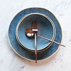 Coffret de 16 couverts en acier bronze, 30 x 26 x 32 cm | élégant