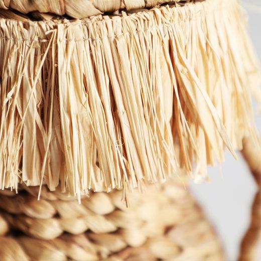 Set of 2 decorative baskets made of natural fibre and raffia in natural, 36 x 36 x 33 cm | Kasses