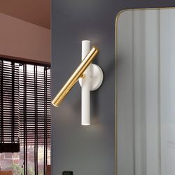 Applique 3 luci Led Metallo Varas Oro/Bianco, 11x11x33cm