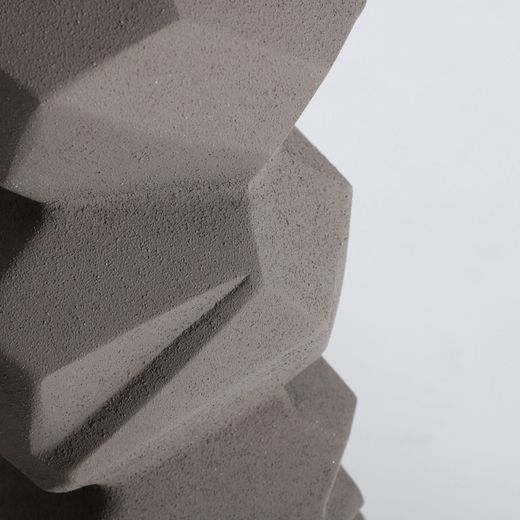 Lámpara de pie de cerámica en gris y blanco roto, 35 x 35 x 140 cm | Pedra