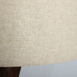 Lámpara de pie de madera de mango y lino en marrón y crema, 50 x 50 x 168 cm | Onda