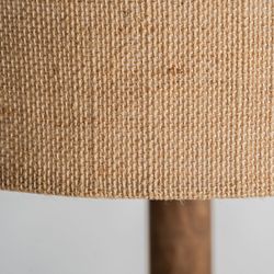 Φωτιστικό δαπέδου από ξύλο μάνγκο και γιούτα σε φυσικό και ανοιχτό καφέ, 35 x 35 x 192 cm | Gir