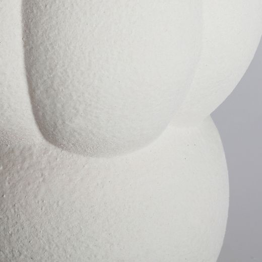 Lámpara de sobremesa de cerámica en blanco roto y marrón, 38 x 38 x 66 cm | Bulla