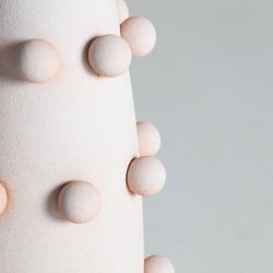 Lampe de table en céramique rose, 40 x 40 x 73 cm | Judith